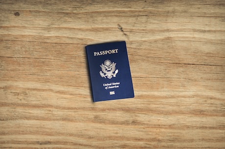 签证和护照的区别是什么？